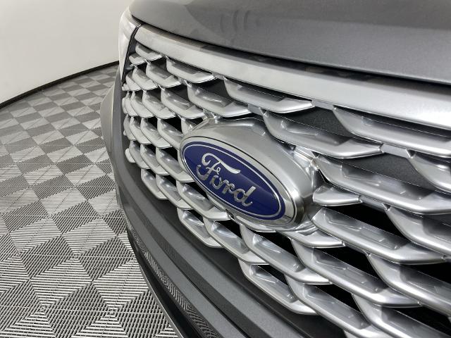 2023 Ford Explorer Vehicle Photo in GILBERT, AZ 85297-0402