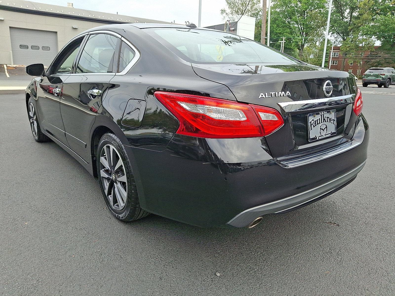 2016 Nissan Altima Vehicle Photo in Harrisburg, PA 17111