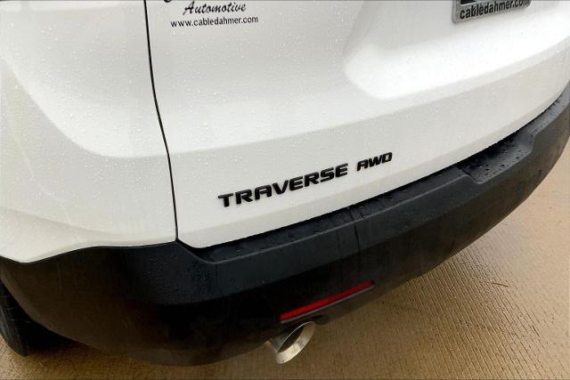2023 Chevrolet Traverse Vehicle Photo in TOPEKA, KS 66609-0000