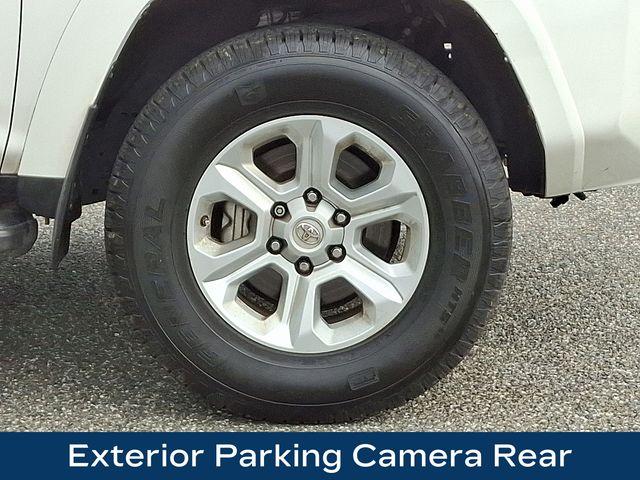 2016 Toyota 4Runner Vehicle Photo in DANBURY, CT 06810-5034