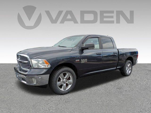 2019 Ram 1500 Classic Vehicle Photo in BRUNSWICK, GA 31525-1881