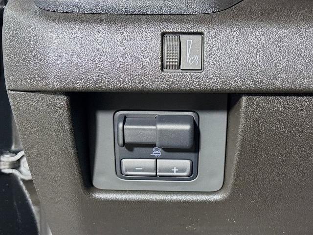 2025 GMC Canyon Vehicle Photo in PUYALLUP, WA 98371-4149