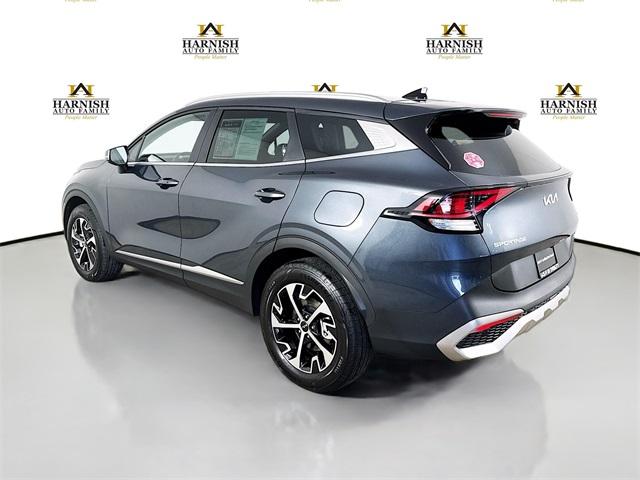 2025 Kia Sportage Hybrid Vehicle Photo in Everett, WA 98204