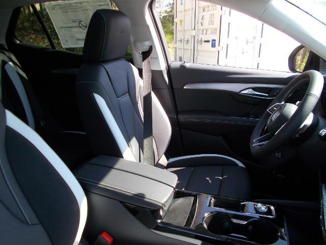 2025 Buick Envision Vehicle Photo in LOWELL, MA 01852-4336