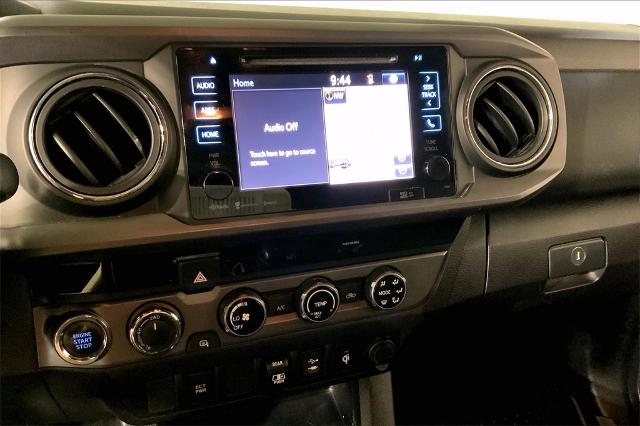 2018 Toyota Tacoma Vehicle Photo in Lees Summit, MO 64086