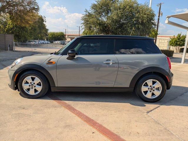 2015 MINI Cooper Hardtop 2 Door Vehicle Photo in San Antonio, TX 78209