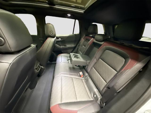 2026 Chevrolet Equinox Vehicle Photo in EVERETT, WA 98203-5662