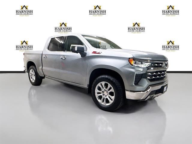 2025 Chevrolet Silverado 1500 Vehicle Photo in EVERETT, WA 98203-5662
