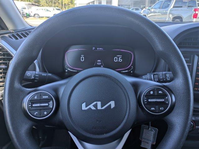 2023 Kia Soul Vehicle Photo in BRUNSWICK, GA 31525-1881