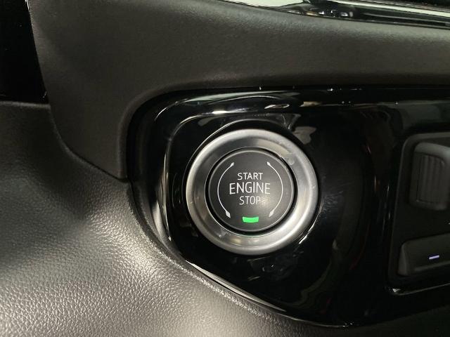 2024 Chevrolet Silverado 1500 Vehicle Photo in GILBERT, AZ 85297-0402