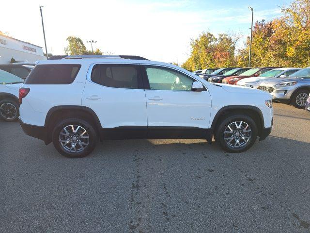 2023 GMC Acadia Vehicle Photo in Pleasant Hills, PA 15236