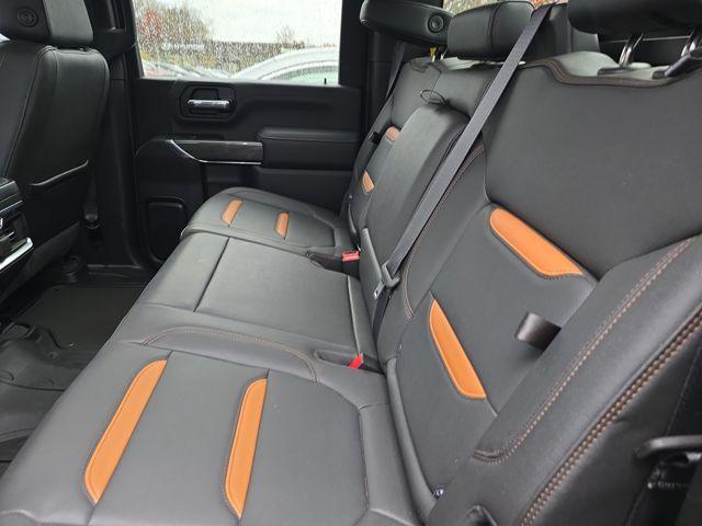 2022 GMC Sierra 2500 HD Vehicle Photo in Pleasant Hills, PA 15236