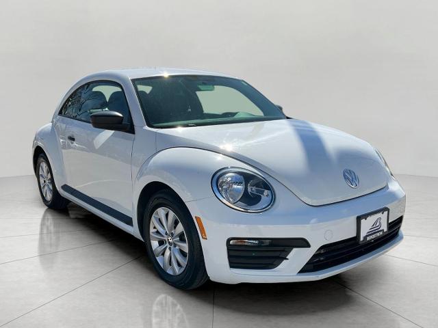 2017 Volkswagen Beetle Vehicle Photo in Neenah, WI 54956