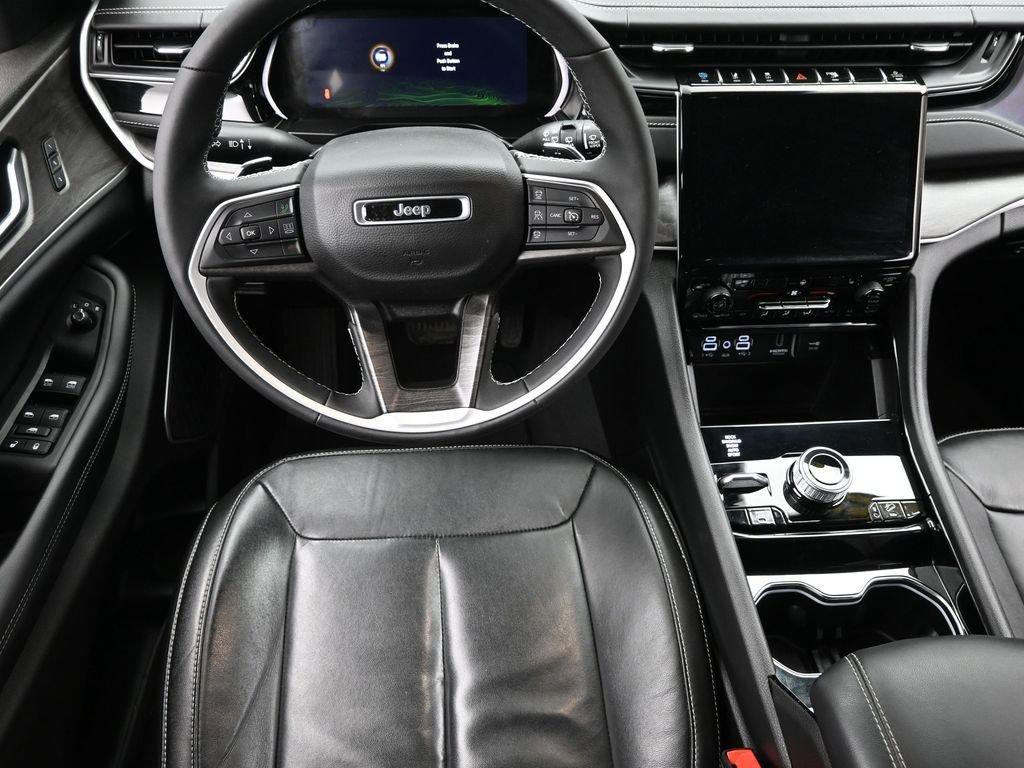 2022 Jeep Grand Cherokee 4xe Vehicle Photo in Cedar Rapids, IA 52402