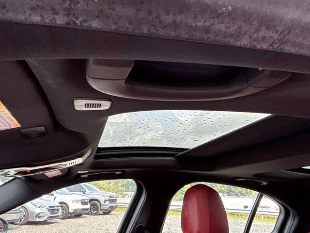 2021 Alfa Romeo Giulia Vehicle Photo in Pleasant Hills, PA 15236