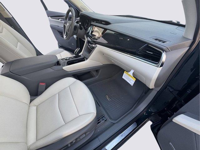 2025 Cadillac XT6 Vehicle Photo in LEOMINSTER, MA 01453-2952