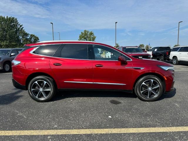 2022 Buick Enclave Vehicle Photo in COLUMBIA, MO 65203-3903