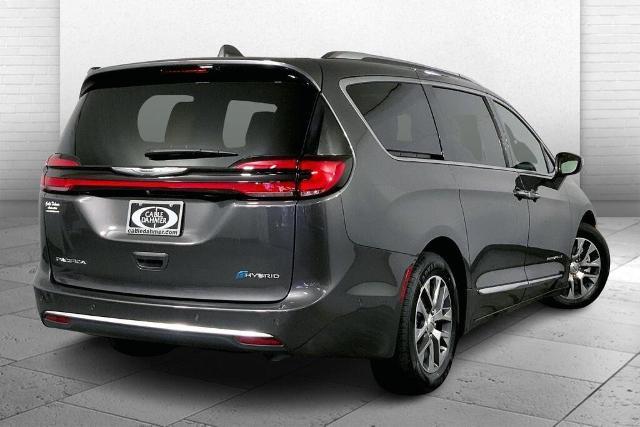 2022 Chrysler Pacifica Vehicle Photo in Kansas City, MO 64114