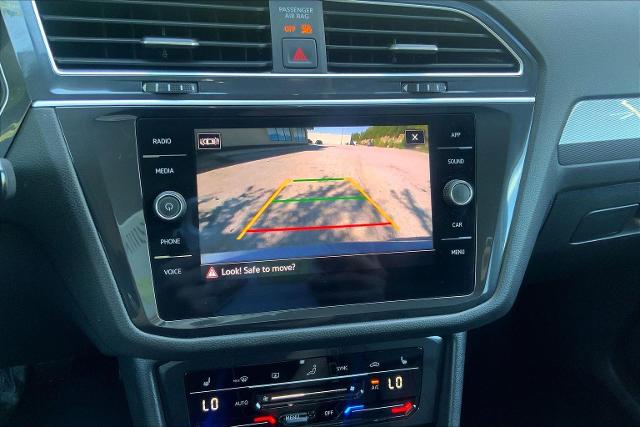 2024 Volkswagen Tiguan Vehicle Photo in KANSAS CITY, MO 64114-4545