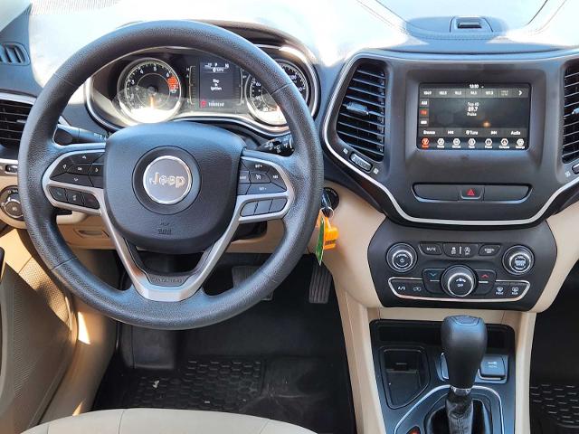 2019 Jeep Cherokee Vehicle Photo in DENTON, TX 76210-9321