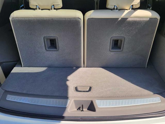 2023 Cadillac XT6 Vehicle Photo in DENTON, TX 76210-9321