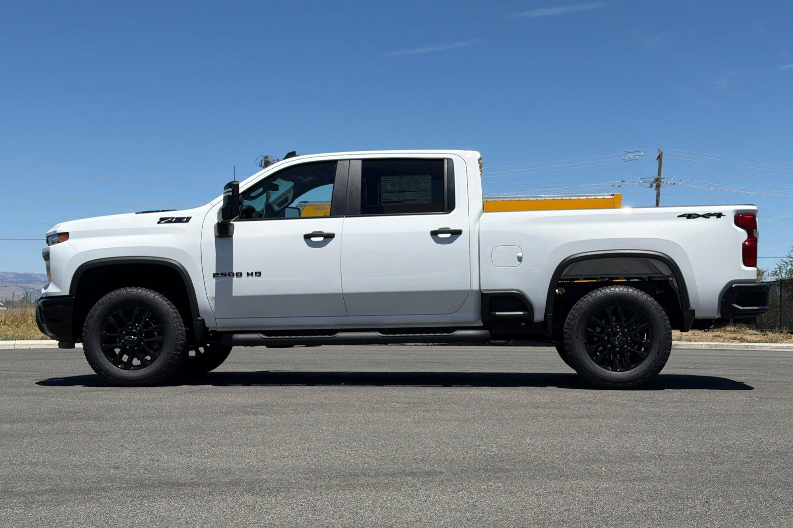 2026 Chevrolet Silverado 2500 HD Custom - Photo 7