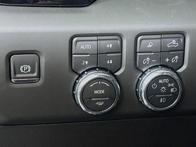 2026 GMC Sierra 1500 Vehicle Photo in PUYALLUP, WA 98371-4149