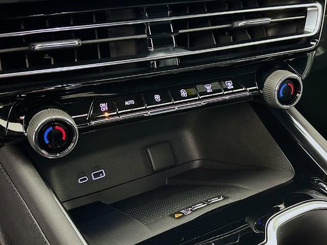 2026 Chevrolet Traverse Vehicle Photo in PUYALLUP, WA 98371-4149