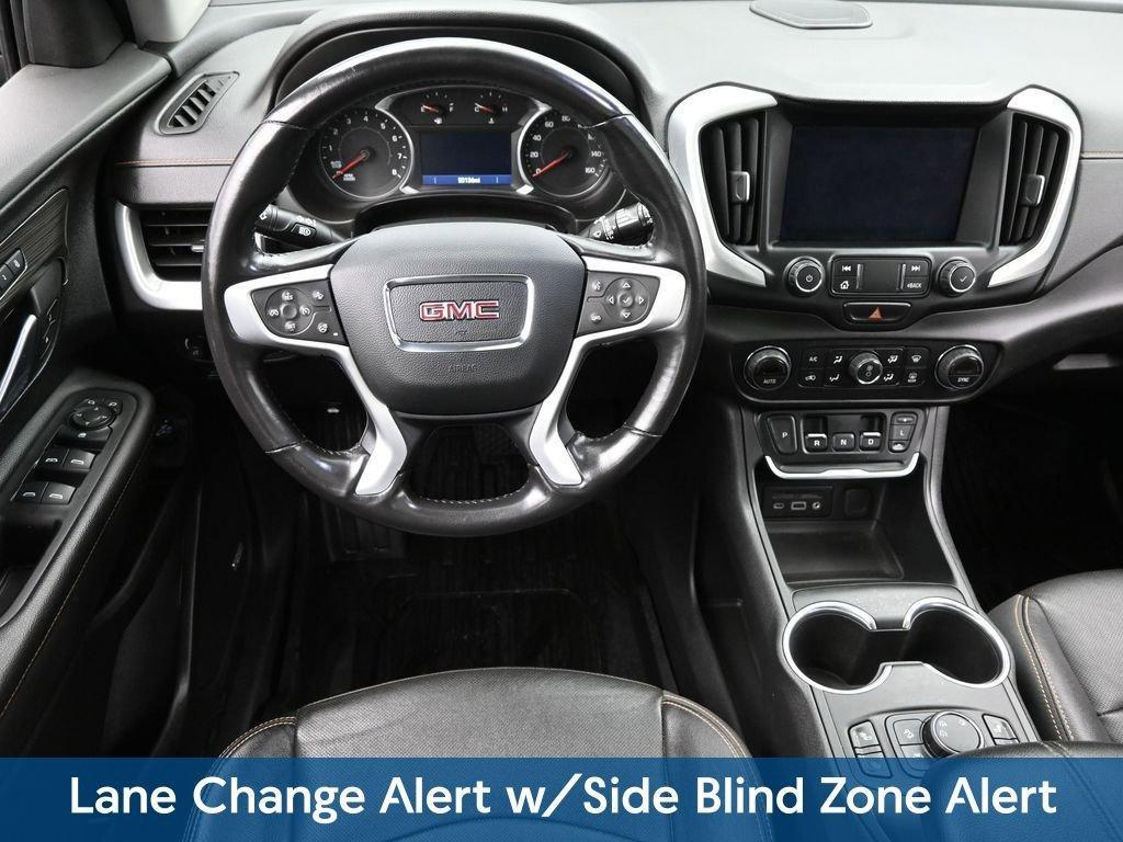 2020 GMC Terrain Vehicle Photo in Cedar Rapids, IA 52402
