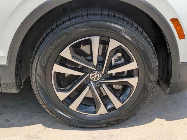 2023 Volkswagen Tiguan Vehicle Photo in San Antonio, TX 78209