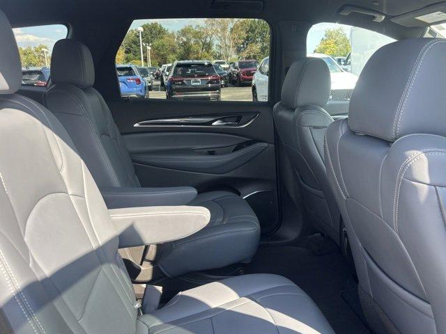 2024 Buick Enclave Vehicle Photo in ROCHESTER HILLS, MI 48307-2741