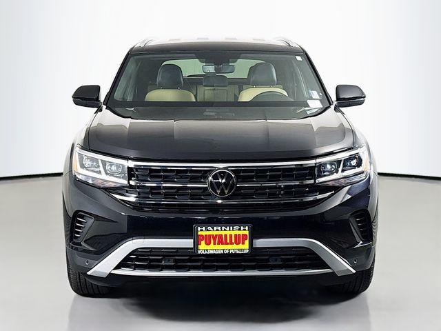 2023 Volkswagen Atlas Cross Sport Vehicle Photo in Puyallup, WA 98371