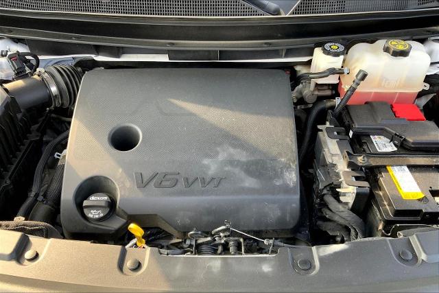 2023 Chevrolet Traverse Vehicle Photo in TOPEKA, KS 66609-0000