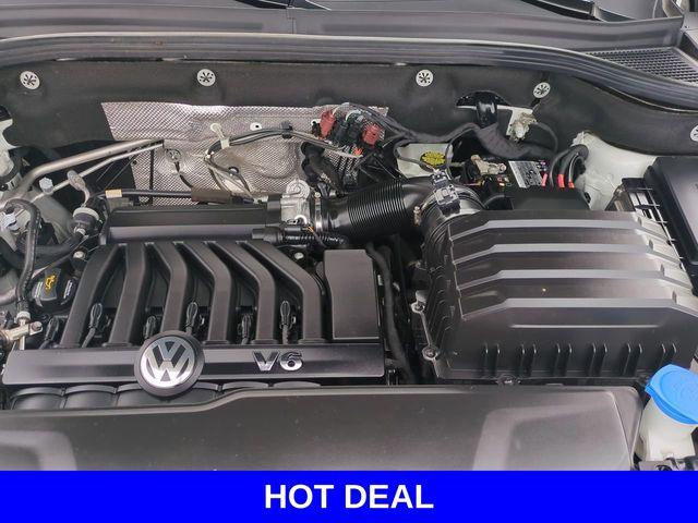 2021 Volkswagen Atlas Vehicle Photo in Merrillville, IN 46410