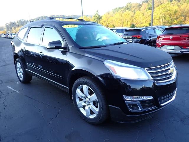 2017 Chevrolet Traverse Vehicle Photo in ZELIENOPLE, PA 16063-2910