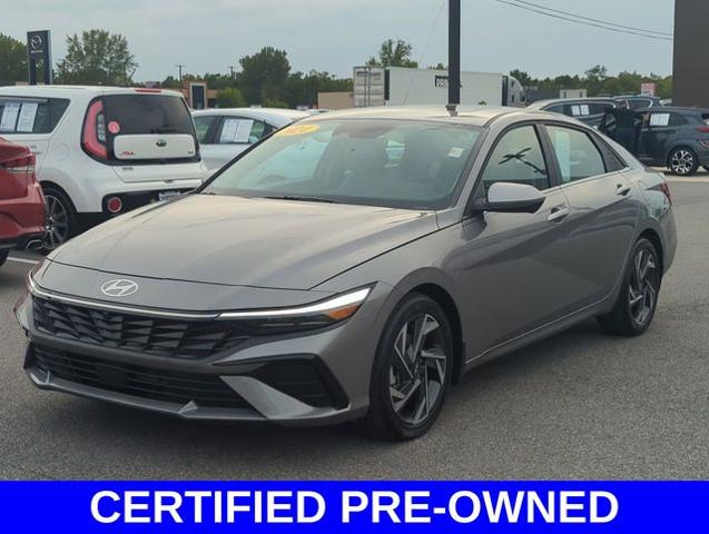 2024 Hyundai ELANTRA Vehicle Photo in Merrillville, IN 46410