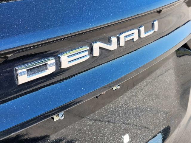 2024 GMC Acadia Vehicle Photo in DENTON, TX 76210-9321