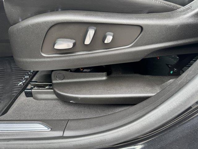 2022 Cadillac XT5 Vehicle Photo in LEOMINSTER, MA 01453-2952