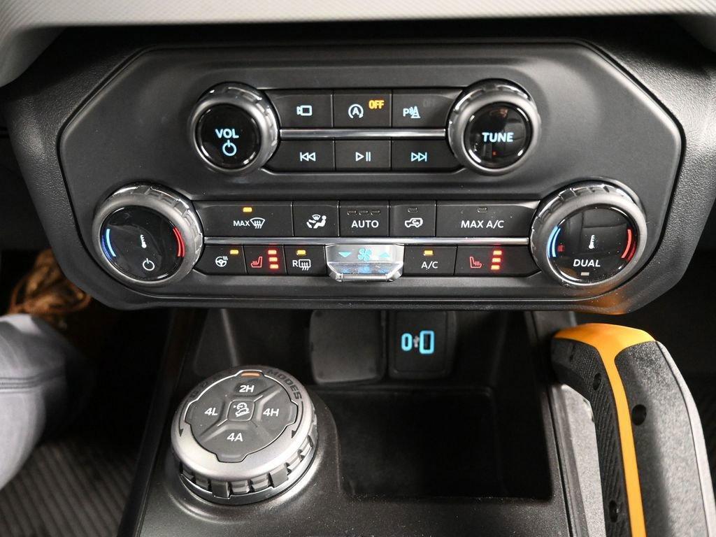 2022 Ford Bronco Vehicle Photo in Cedar Rapids, IA 52402