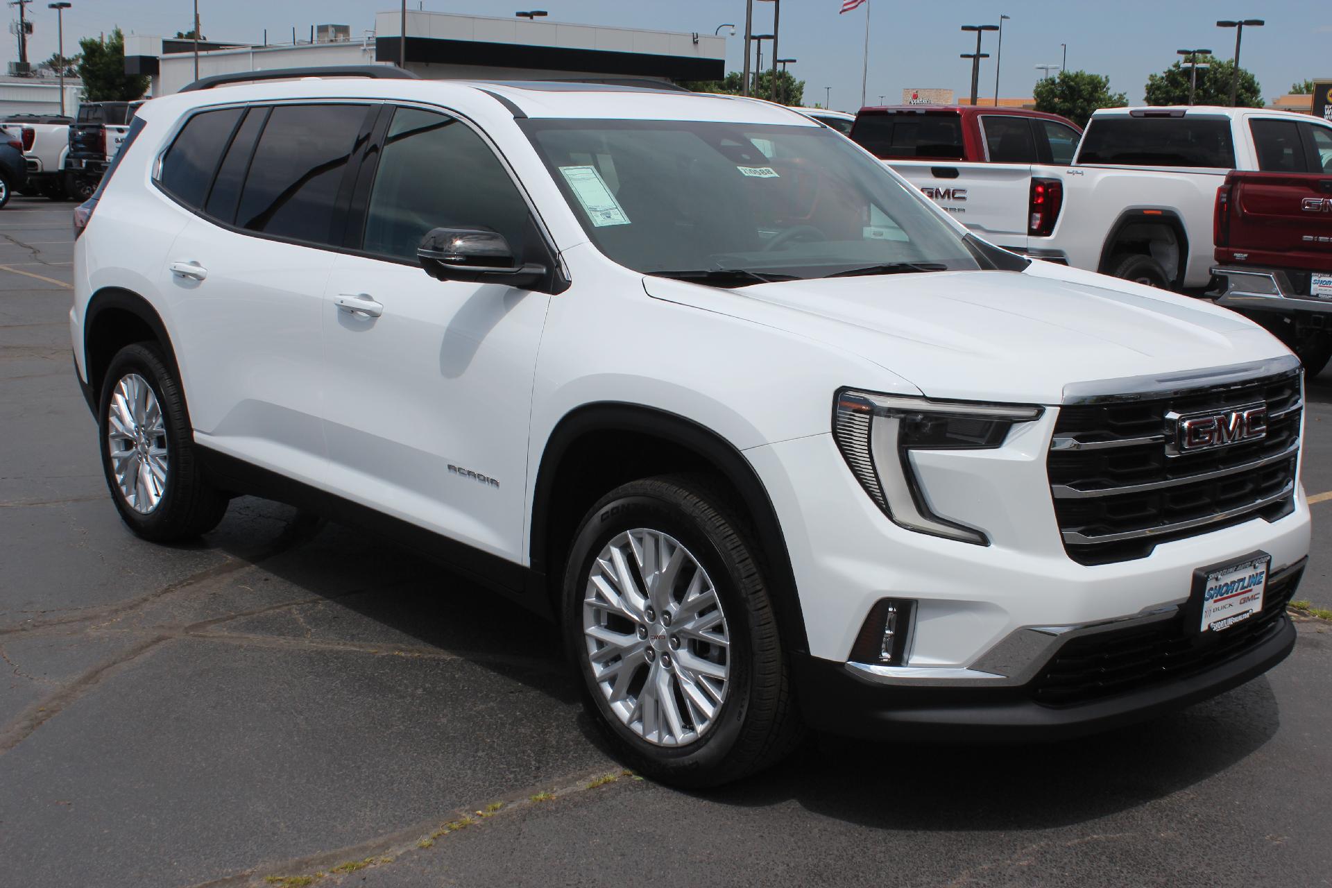 2025 GMC Acadia Vehicle Photo in AURORA, CO 80012-4011