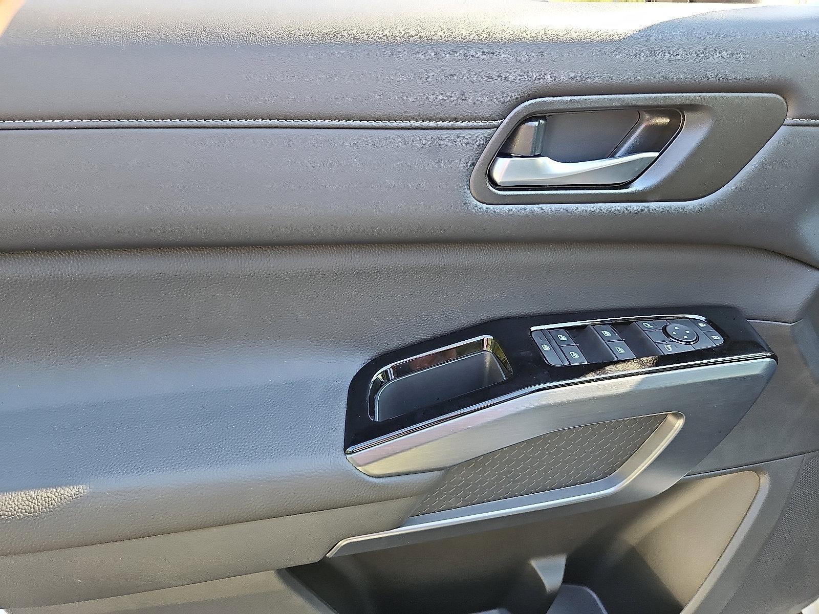 2025 Nissan Pathfinder Vehicle Photo in Jenkintown, PA 19046