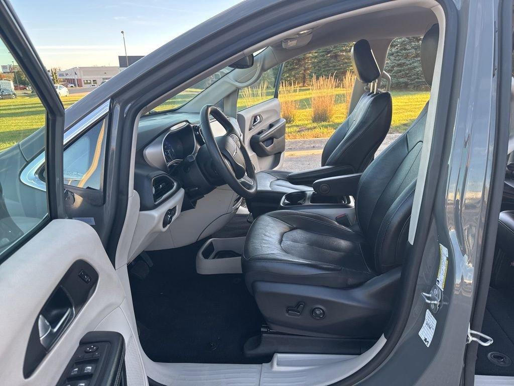 2022 Chrysler Pacifica Vehicle Photo in Cedar Rapids, IA 52402