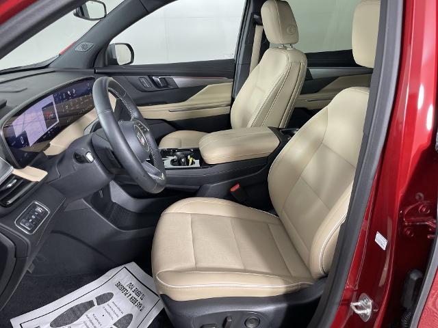 2025 Buick Enclave Vehicle Photo in GILBERT, AZ 85297-0402