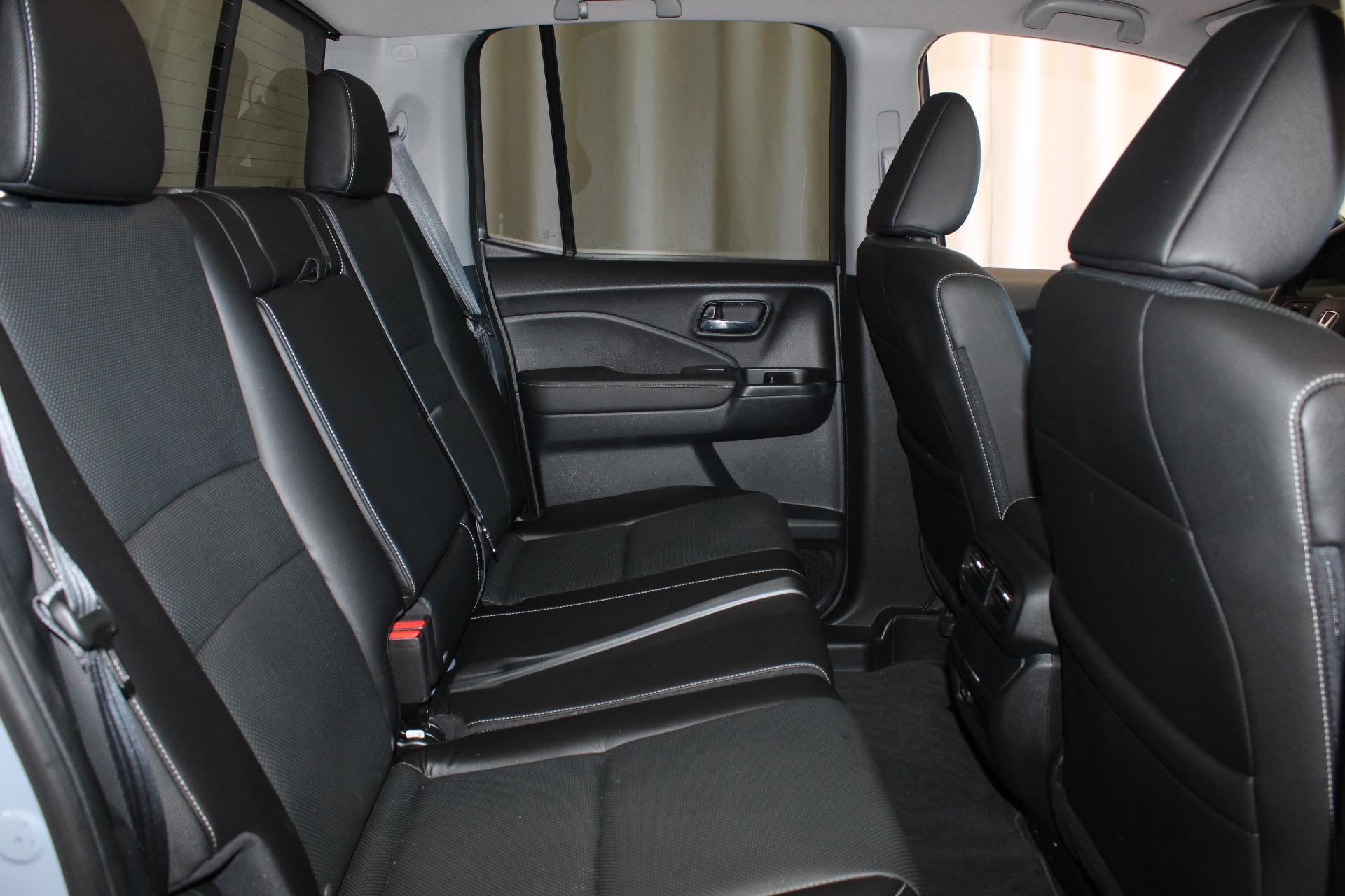 2024 Honda Ridgeline Vehicle Photo in NORTHAMPTON, MA 01060-1120