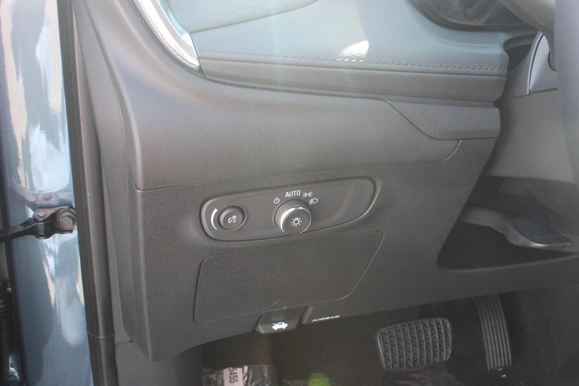 2026 Buick Encore GX Vehicle Photo in AURORA, CO 80012-4011