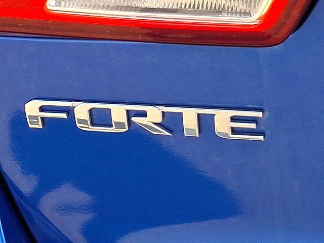 2011 Kia Forte Vehicle Photo in DANBURY, CT 06810-5034