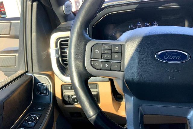 2023 Ford Super Duty F-250 SRW Vehicle Photo in KANSAS CITY, MO 64114-4502
