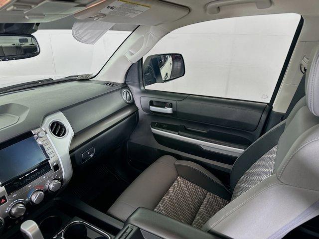 2020 Toyota Tundra 4WD Vehicle Photo in Flemington, NJ 08822