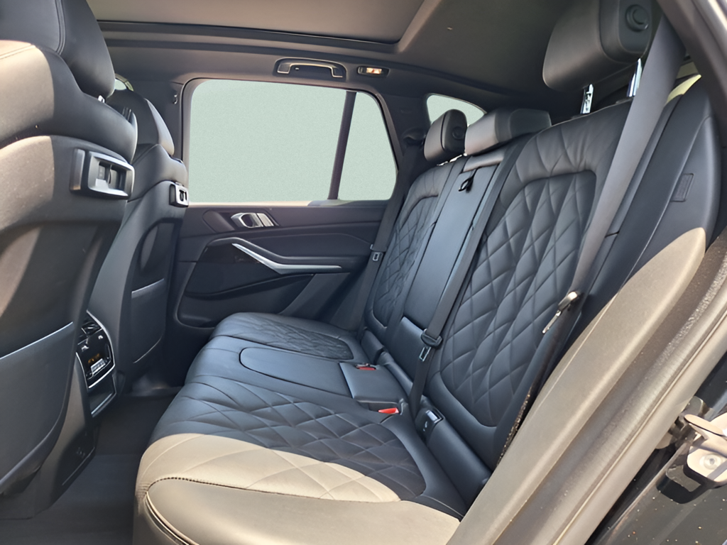 2023 BMW X5 photo 22 of 32