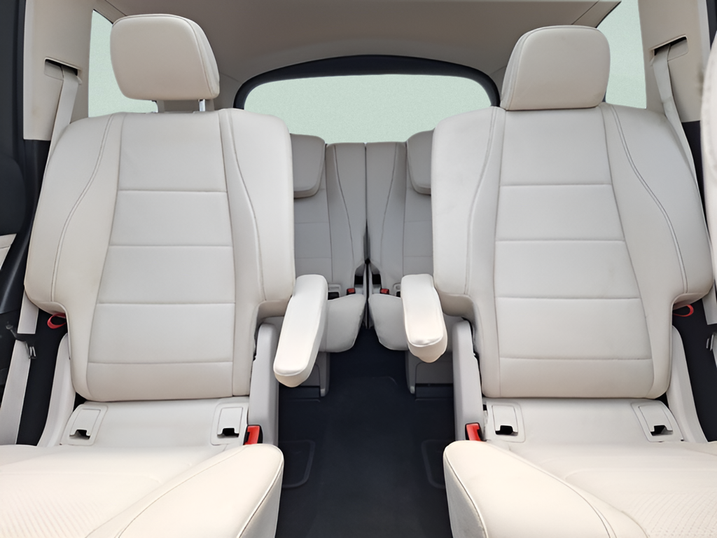 2024 Mercedes-Benz GLS photo 26 of 35